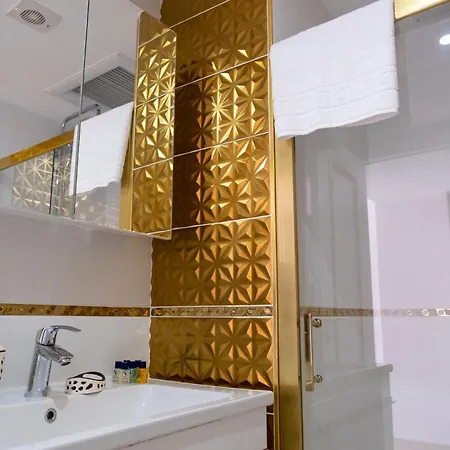 Si Hotel&spa 公寓式酒店 库萨达斯