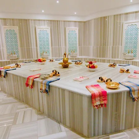 Si Delux Hotel&spa 公寓式酒店