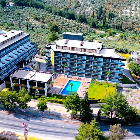Si Delux Hotel&spa 公寓式酒店 5*