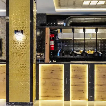 Si Hotel&spa شقة فندقية